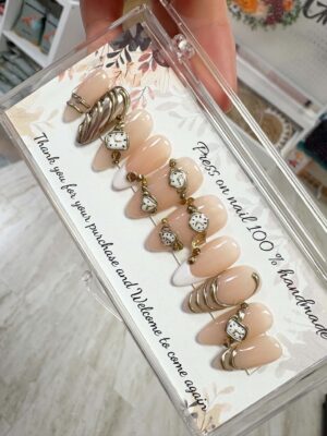 02d74470-08e4-4d9f-ab16-ac73c7338a15 Handmade nail 36