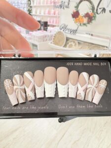 Handmade nail 30