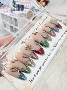 Handmade nail 28