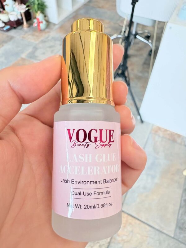 Messenger_creation_9C25712E-DA23-43F2-AE6C-A2597E6804D7 Vogue Lash Glue Accelerator - 20ml